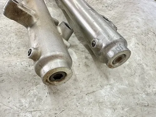 OEM 1985 85 HONDA XR250R XR 250 R LEFT & RIGHT FRONT FORKS FORK SET SUSPENSION