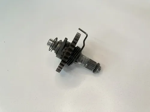 USED OEM 02 03 HONDA CRF450R CRF 450 KICK START STARTER SHAFT SPINDLE & GEAR