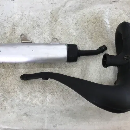 05 23 Yamaha Yz 250 Stock Exhaust Pipe Silencer