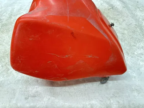 USED OEM 87 1987 HONDA XR200 XR 200 XR200R GAS FUEL TANK 17520-KT0-770ZA