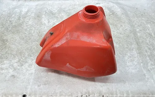 USED OEM 87 1987 HONDA XR200 XR 200 XR200R GAS FUEL TANK 17520-KT0-770ZA