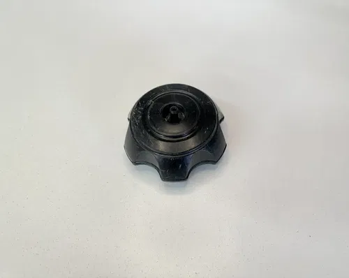 USED OEM 04-08 HONDA CRF250R / 04-17 CRF250X FUEL TANK GAS CAP 17620-MEB-670