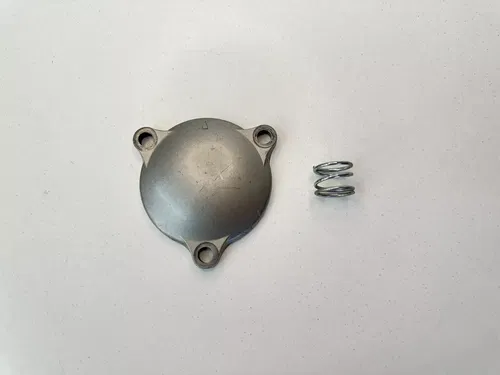 USED OEM 03-14 SUZUKI LTZ LT-Z 400 Z LT-R LTR 450 OIL FILTER CAP COVER W SPRING