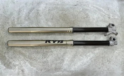 USED OEM 11 2011 KAWASAKI KX450F LEFT & RIGHT FRONT FORKS SUSPENSION SET