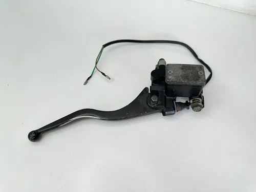 USED OEM 06-07 POLARIS 200 SAWTOOTH / 06-23 PHOENIX FRONT BRAKE MASTER CYLINDER