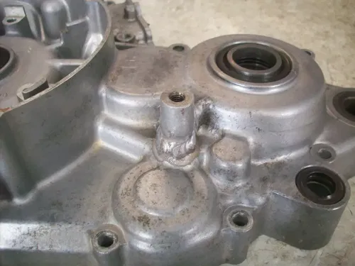 #2 USED OEM 93 94 95 SUZUKI RM250 RM 250 ENGINE MOTOR LEFT SIDE CASE CRANKCASE
