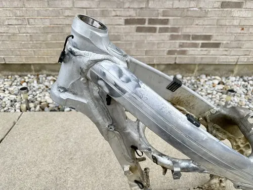 USED OEM 06 2006 KAWASAKI KX450F KXF 450 FRAME W PAPERS