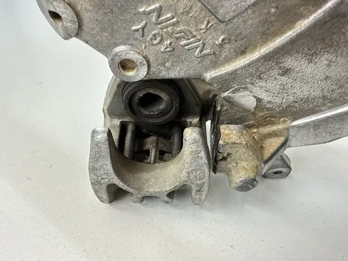 OEM 94-97 YAMAHA WR 250 / 1994 YZ 125 250 REAR BRAKE CALIPER 4GY-2580W-00-00