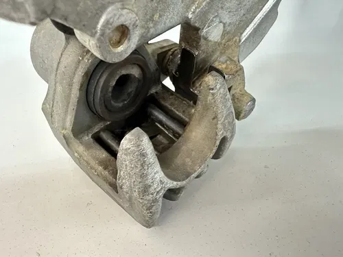 OEM 94-97 YAMAHA WR 250 / 1994 YZ 125 250 REAR BRAKE CALIPER 4GY-2580W-00-00