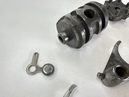 USED OEM 1986 96 KAWASAKI KX250 KX 250 GEAR SHIFT DRUM CAM & FORKS ASSY