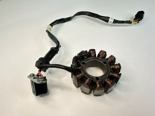 OEM 15-18 SUZUKI RMZ250 RMZ RM-Z 250 / 14-19 RMZ450 RM-Z450 450 STATOR GENERATOR