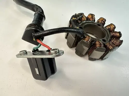 OEM 15-18 SUZUKI RMZ250 RMZ RM-Z 250 / 14-19 RMZ450 RM-Z450 450 STATOR GENERATOR