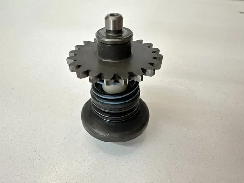 USED OEM 94 95 96 YAMAHA YZ 250 YZ250 POWER VALVE GOVERNOR SHAFT & GEAR ASSY