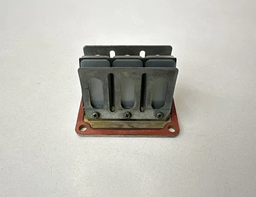 OEM 96 1996 YAMAHA YZ250 YZ 250 INTAKE REEDS REED VALVE & CAGE 4MX-13610-00-00
