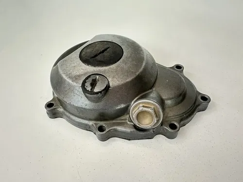 #2 03 04 05 06 YAMAHA YZ250F LEFT SIDE ENGINE CRANKCASE STATOR FLYWHEEL COVER