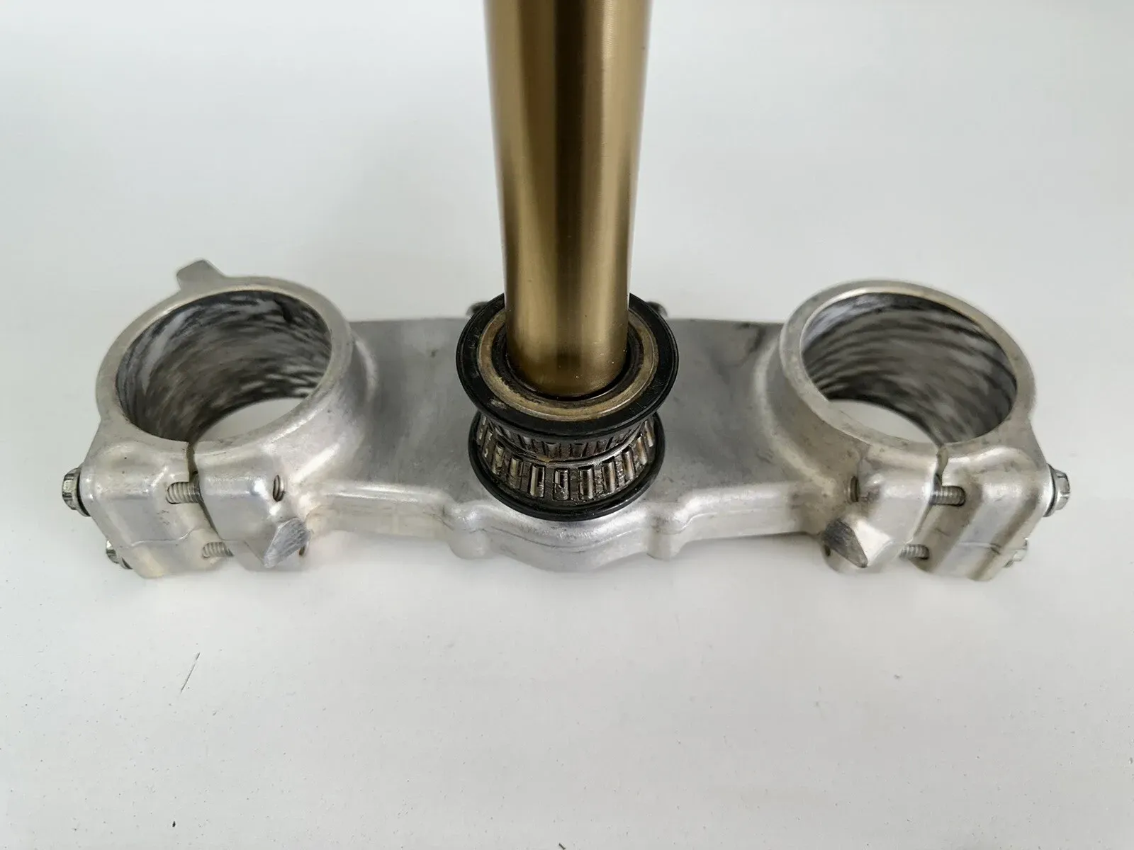 05 06 07 SUZUKI RMZ450 RMZ RM-Z 450 LOWER TRIPLE TREE STEERING STEM FORK CLAMP