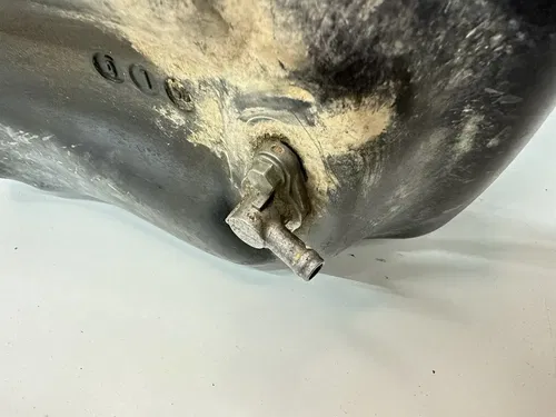 USED OEM 06 07 08 KAWASAKI KX450F GAS FUEL TANK & CAP 51001-0095-6Z