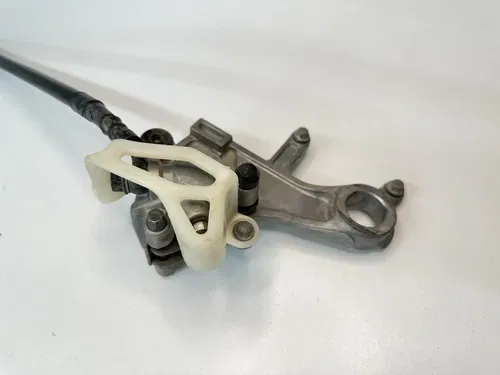 2004 HONDA CRF250R / 02 03 04 CR125R CR250R REAR BRAKE MASTER CYLINDER & CALIPER