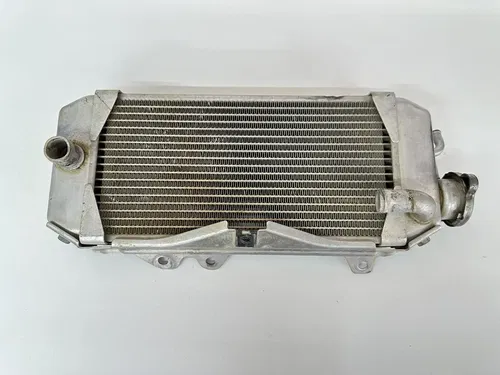 USED OEM 09 2009 KAWASAKI KX250F RIGHT FILL SIDE COOLING RAD RADIATOR 39061-0163