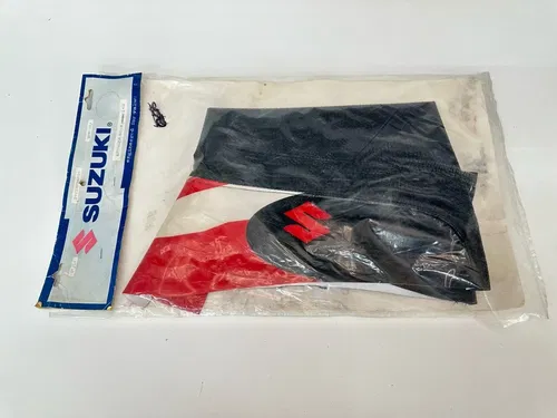 NEW GENUINE 03-09 SUZUKI LTZ LT-Z 250 RED WHITE BLACK SEAT COVER 99950-19434
