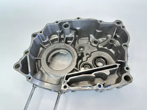 USED OEM 86 87 HONDA XR200 XR 200 XR200R LEFT & RIGHT ENGINE CASES CRANKCASE SET
