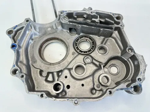 USED OEM 86 87 HONDA XR200 XR 200 XR200R LEFT & RIGHT ENGINE CASES CRANKCASE SET