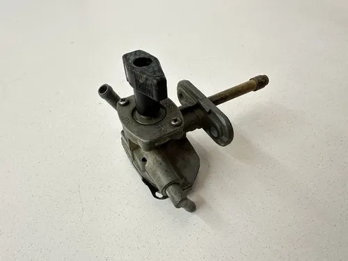 USED OEM 03 2003 SUZUKI LTZ LT-Z 400 Z KFX 400Z GAS FUEL TANK ON OFF PETCOCK