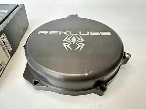 USED 08-25 SUZUKI RMZ450 RMZ RM-Z 450 REKLUSE CLUTCH COVER RMS-364