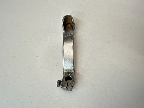 OEM 87-93 SUZUKI LT230E LT 230 QUADRUNNER REVERSE SHIFT LEVER ARM 25620-35B02