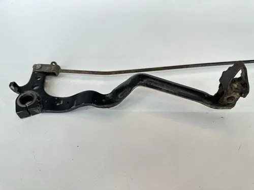 1985 85 HONDA XR250R XR 250 R / 84-85 XR200R REAR BRAKE PEDAL PIVOT SHAFT & ROD