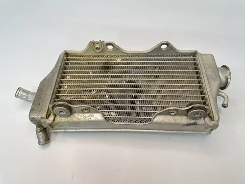 USED OEM 00 01 HONDA CR125R CR125 CR 125 RIGHT FILL SIDE COOLING RAD RADIATOR