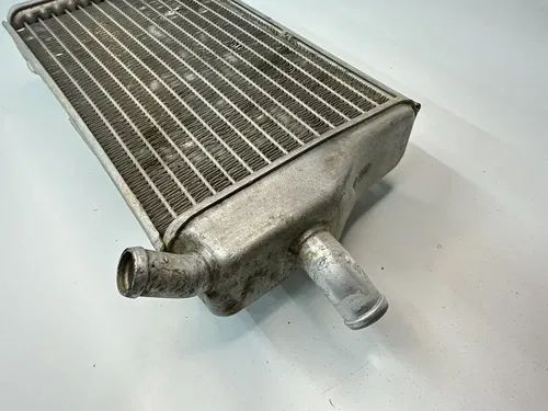 USED OEM 00 01 HONDA CR125R CR125 CR 125 RIGHT FILL SIDE COOLING RAD RADIATOR
