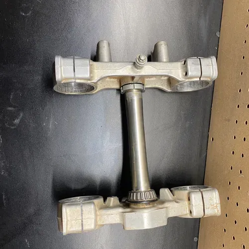 1999 Rm 250 Triple Clamps