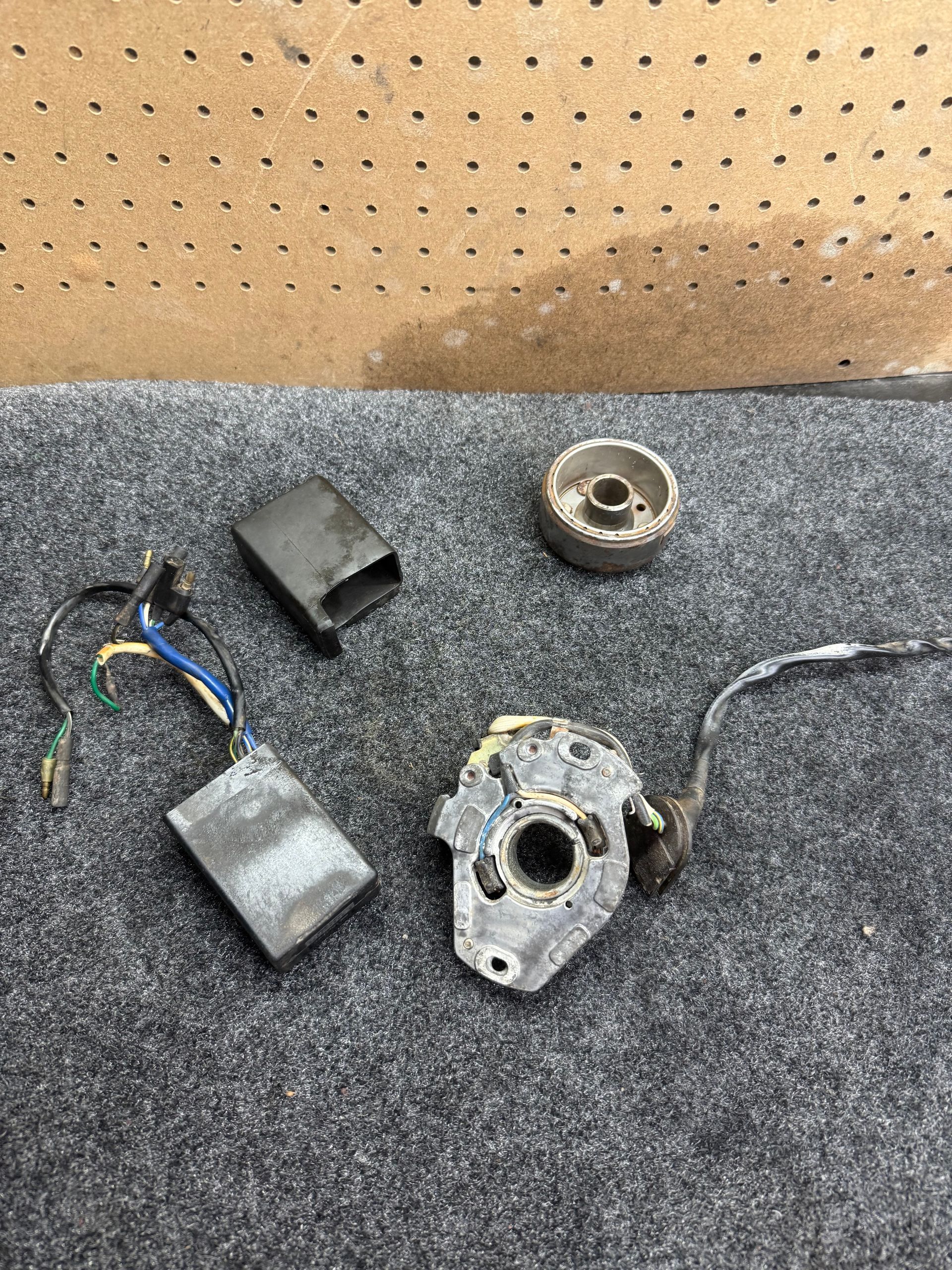 1995 CR250R CDI BOX ELECTRONICAL SYSTEM FLY WHEEL STATOR 