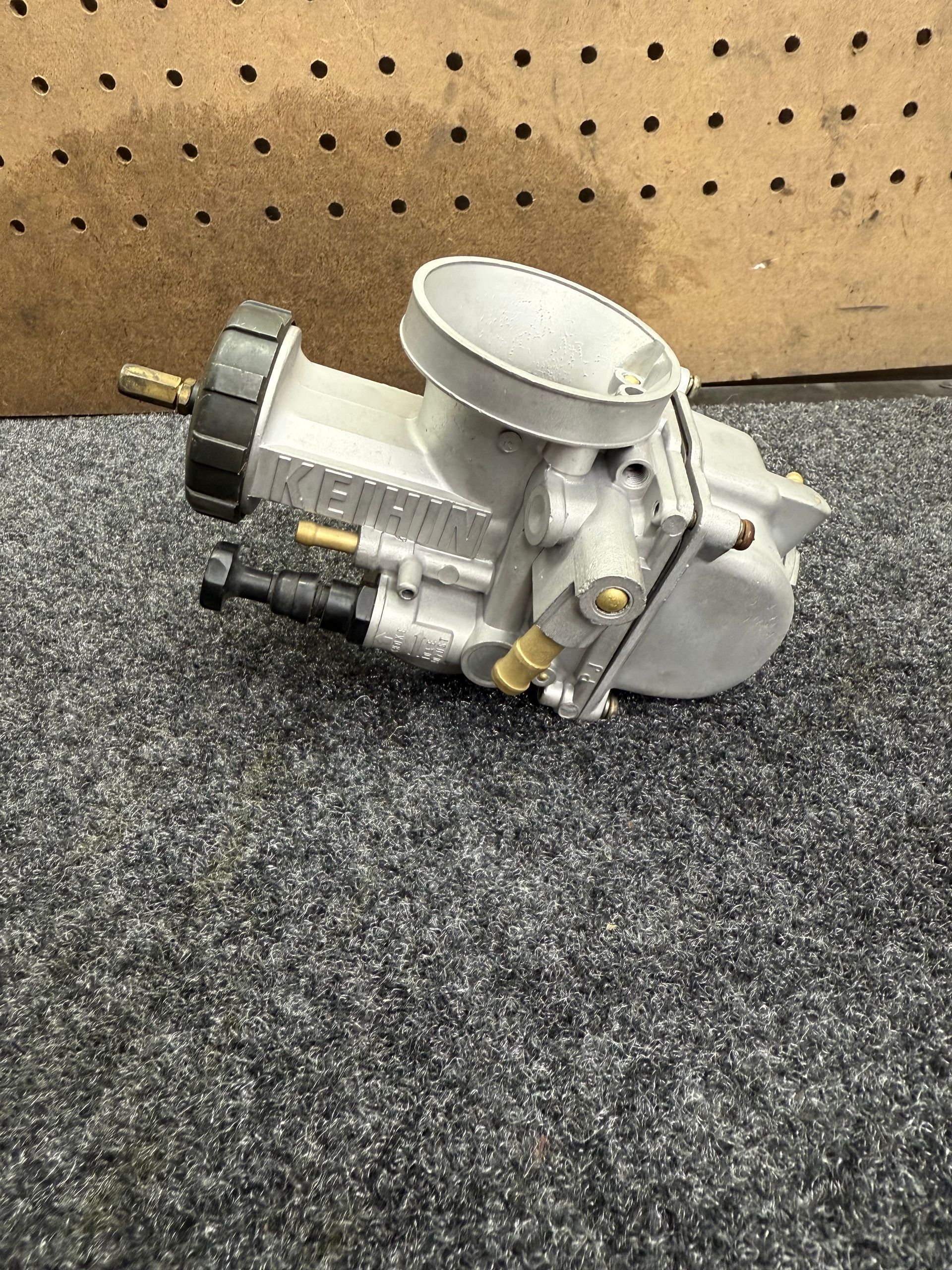 1995 CR250R CARBURETOR OEM