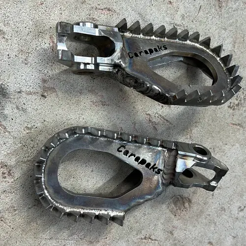 Carapaks Footpegs