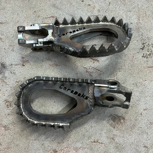 Carapaks Footpegs