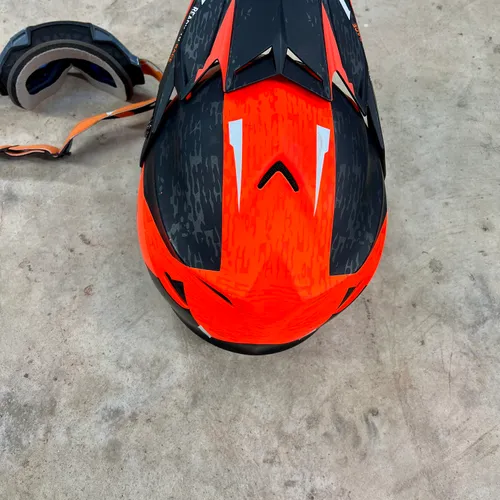 Bell Moto 9 Flex KTM Helmet - Size M