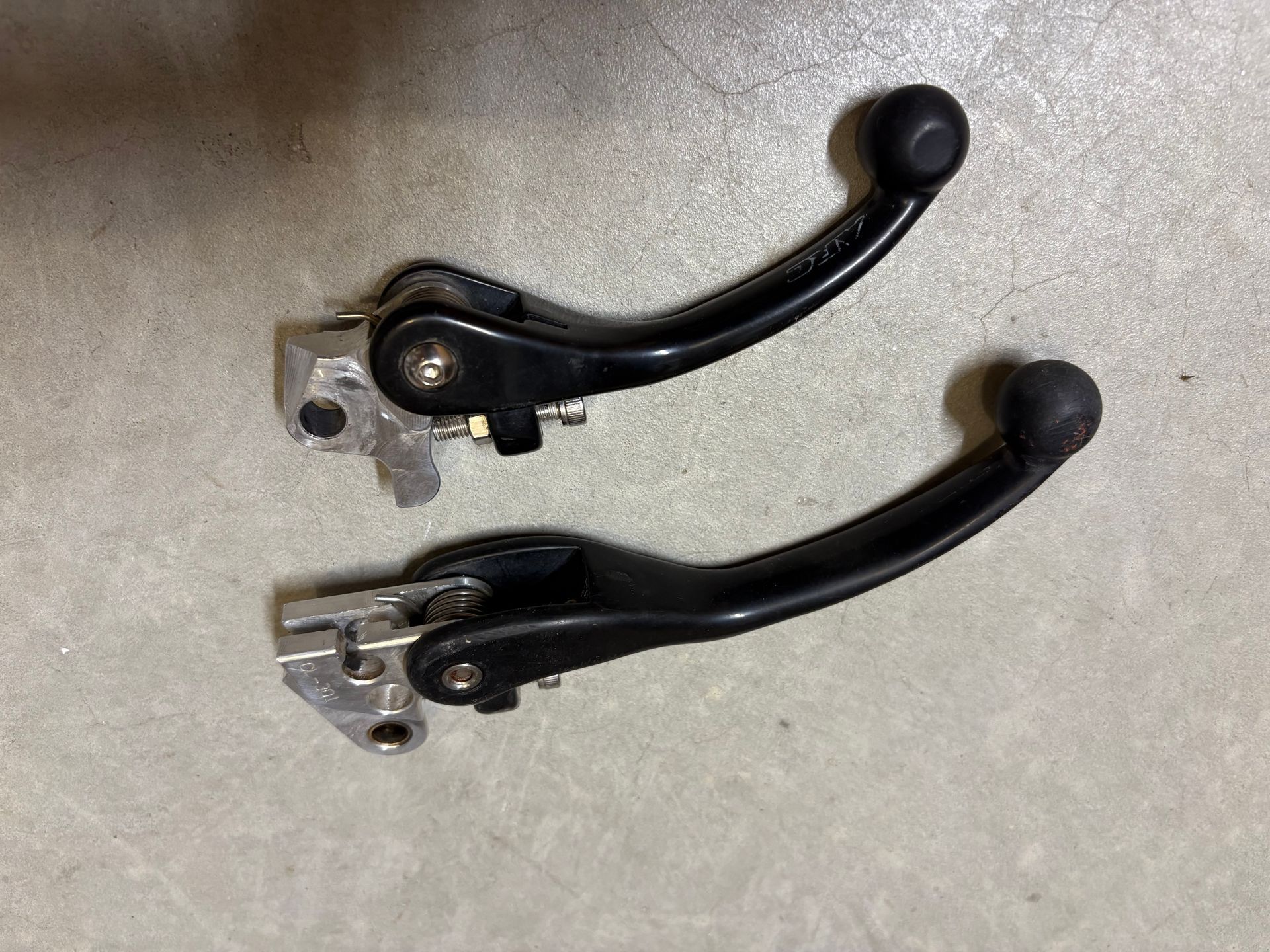 Arc lever set memlon 