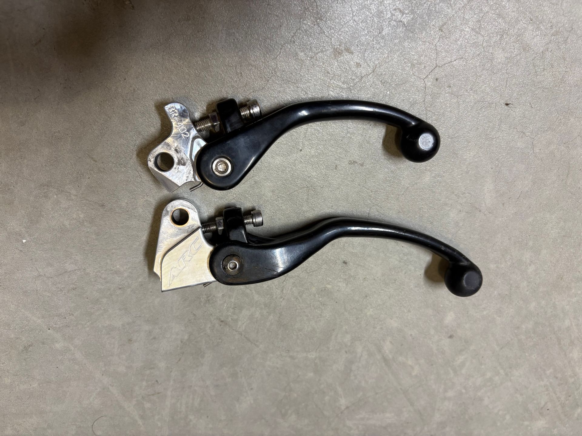 Arc lever set memlon 