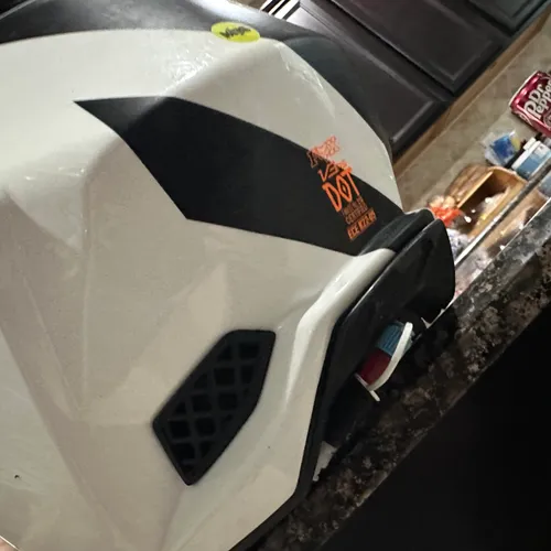 Fox V3 Helmet