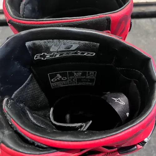 Alpinestar Tech 10 
Size 12