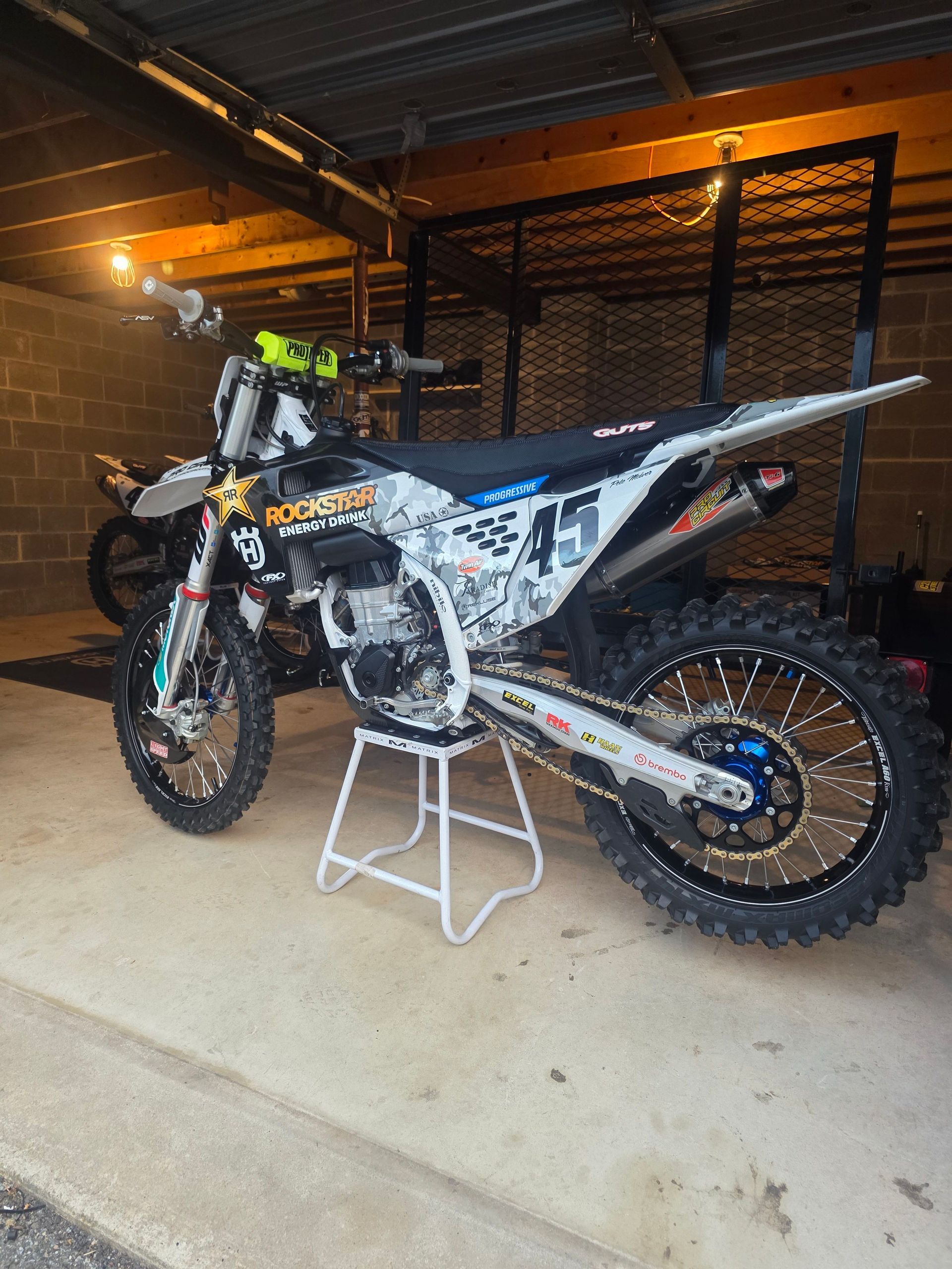 24.5 Husqvarna Rockstar Fc450