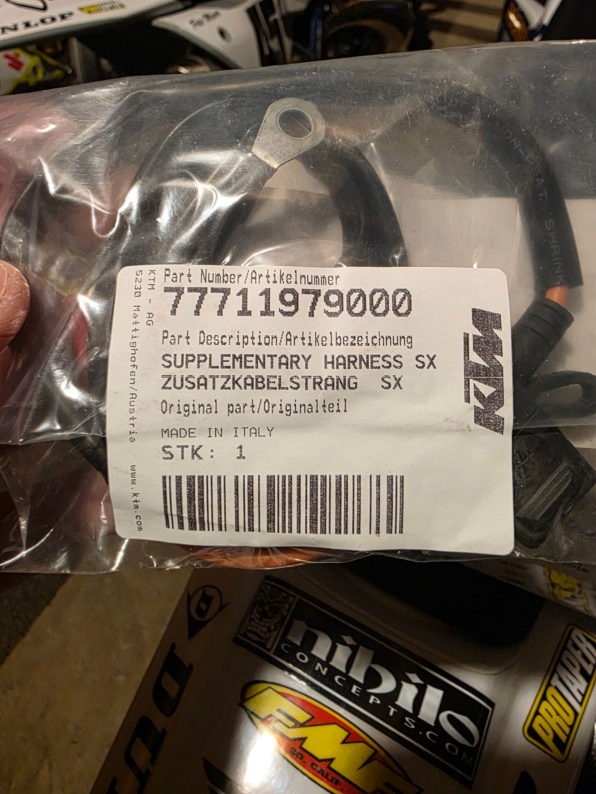 Husqvarna Technical Accessories Electric Fan And The Required Harness