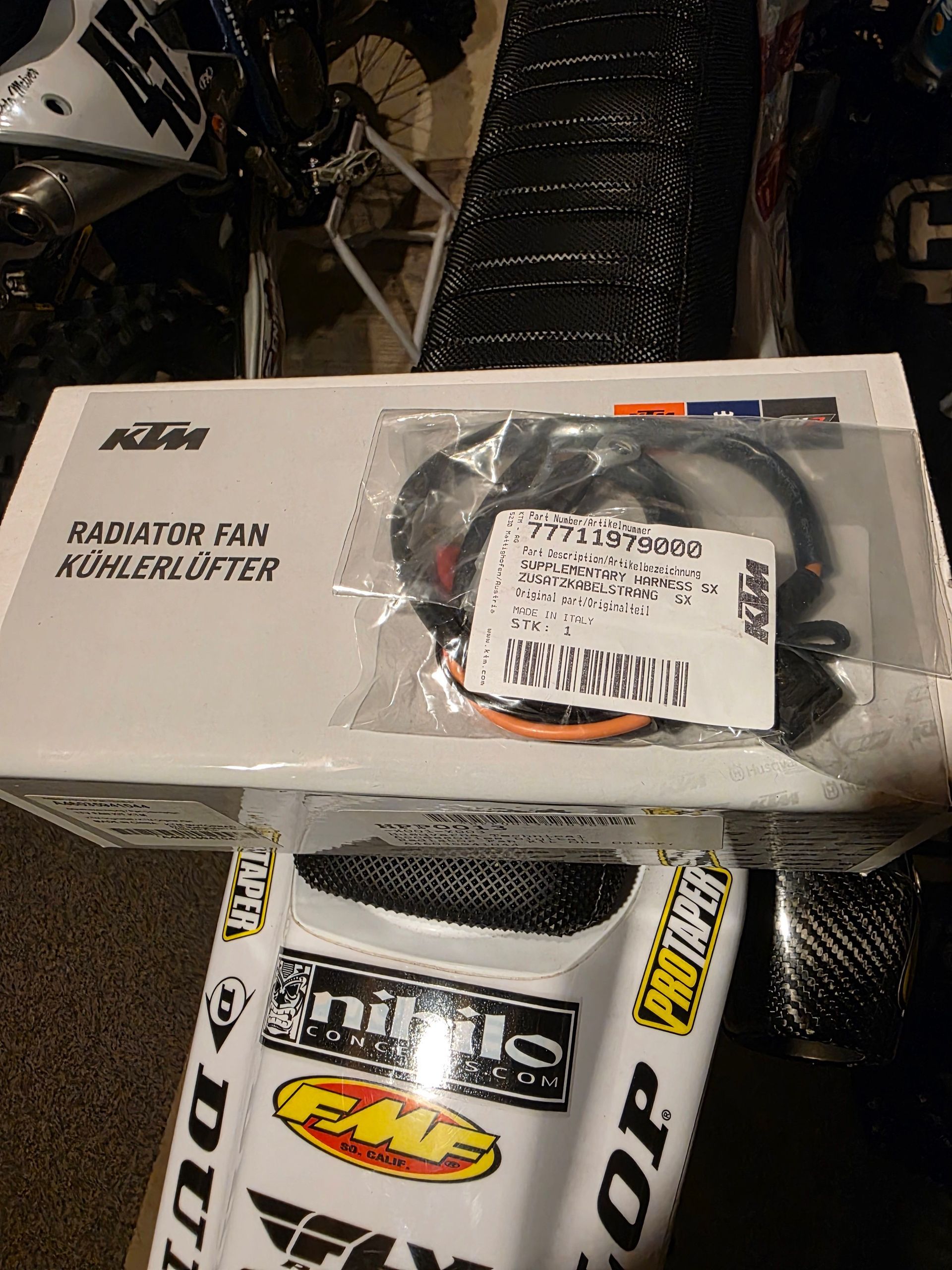 Husqvarna Technical Accessories Electric Fan And The Required Harness