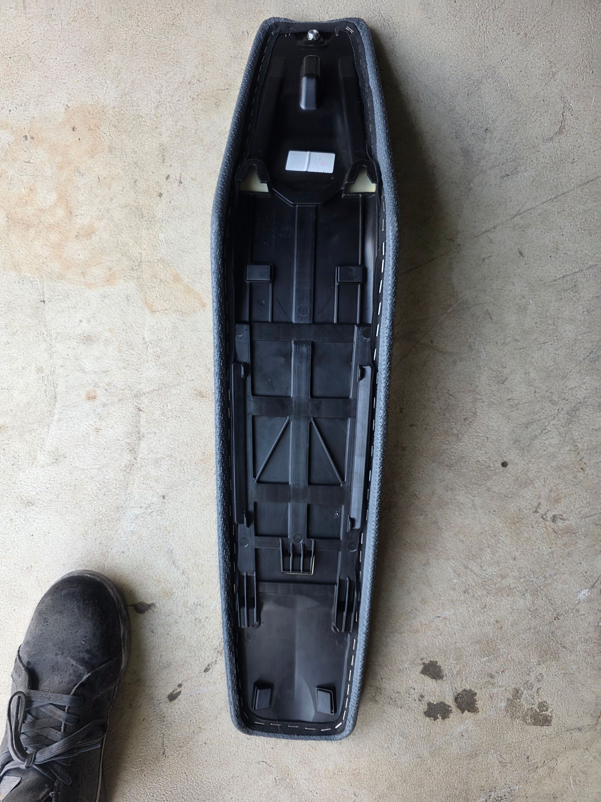 24 Husqvarna Tc250 Oem Seat 
