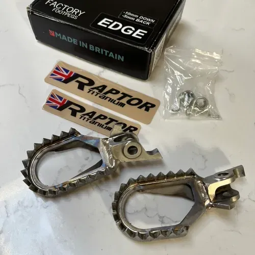 Raptor Titanium Edge Custom Kawasaki lowered foot pegs 10mm down 5mm back