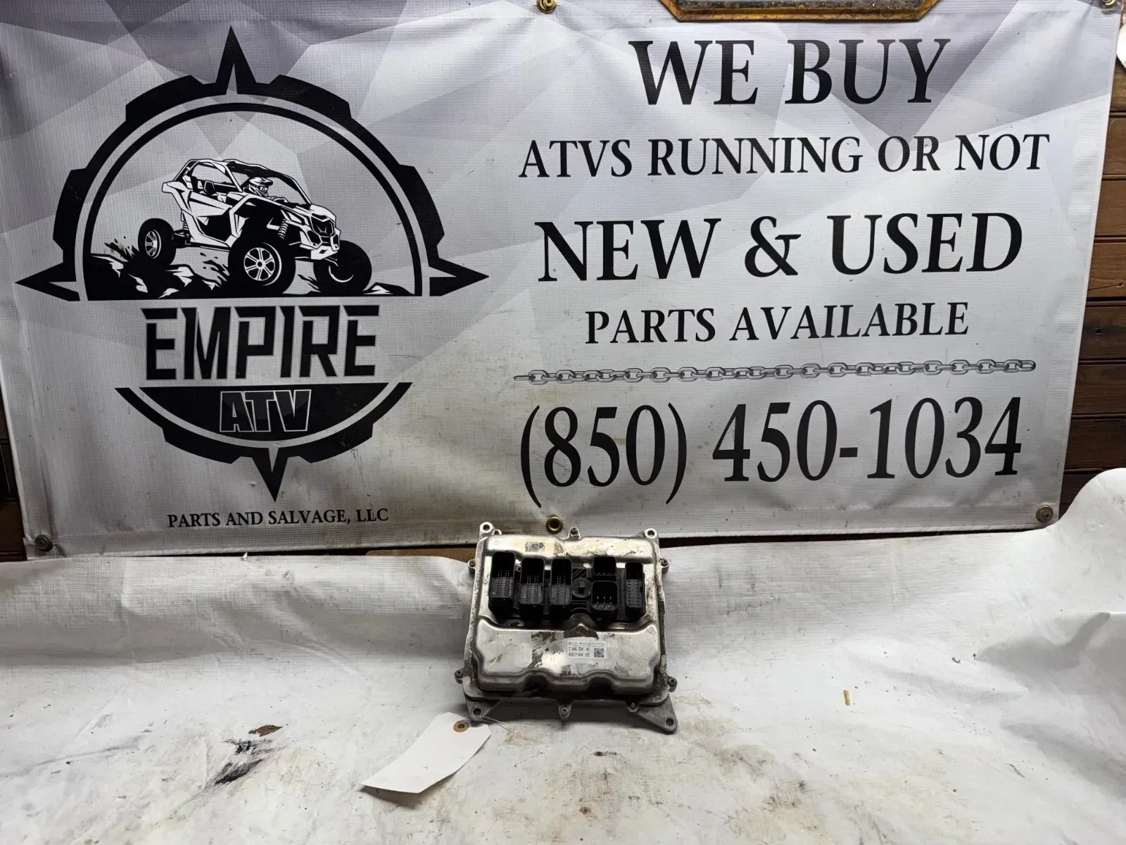 OEM 2012 BMW 328i 764676401 Engine Control Module Unit ECM ECU