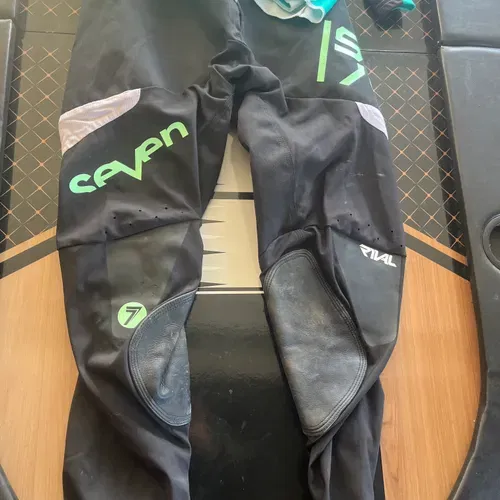 Seven Gear 
