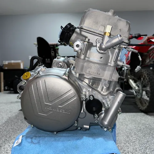 Kawasaki Kx 450 Engine